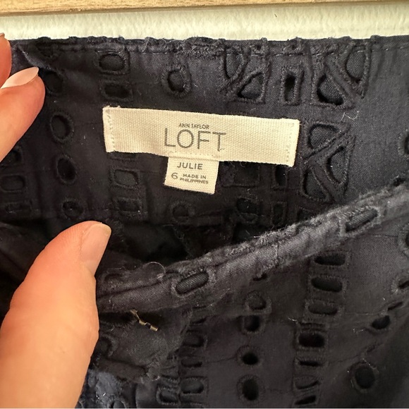 LOFT | Women’s Julie Eyelet Ankle Length Trousers size 6 - Picture 7 of 7